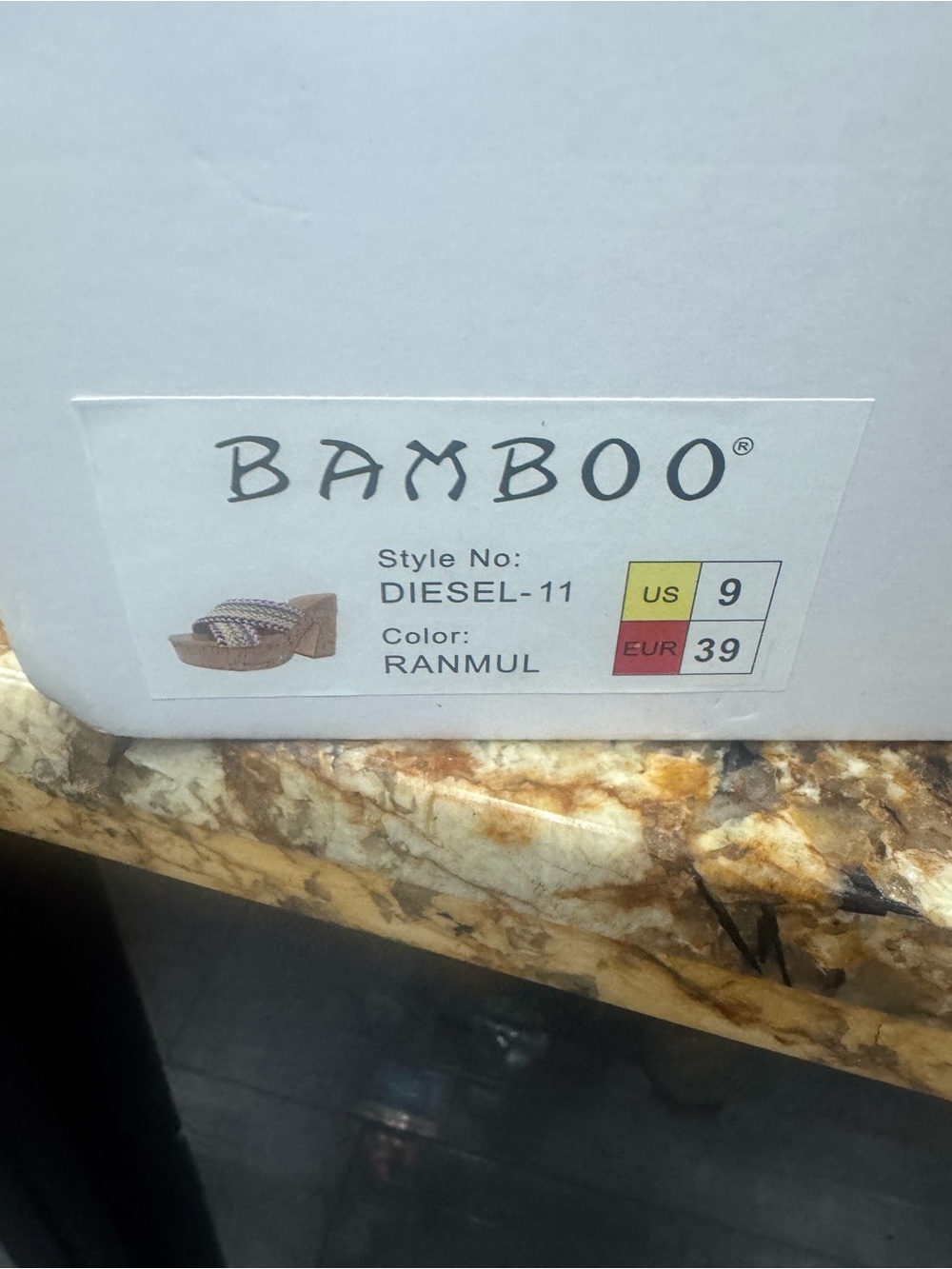 Footwear box label